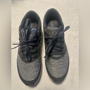 New Balance Women’s Black and Gray Athletic Shoes